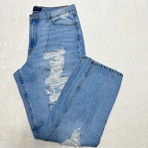 Aeropostale Distressed Light Wash Mom Jeans D5